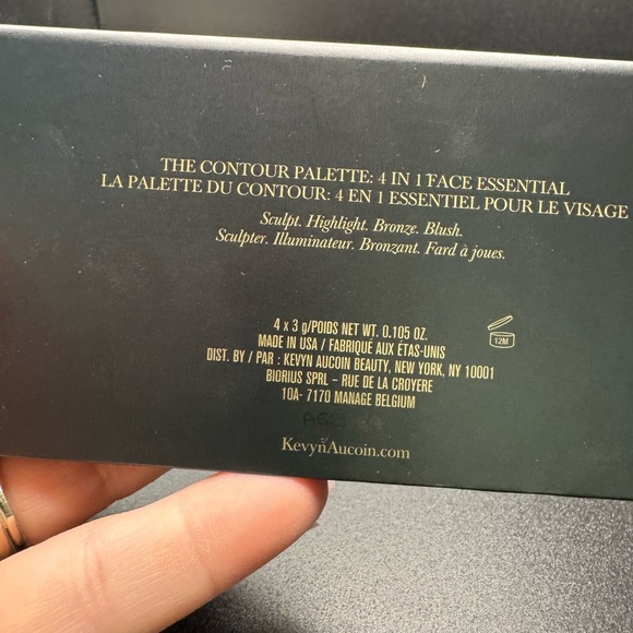 Kevyn Aucoin The Contour Palette - 4-in-1 Face Essentials-see flaw in pic - Picture 12 of 12